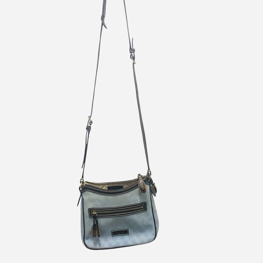 Dooney & Bourke Purse